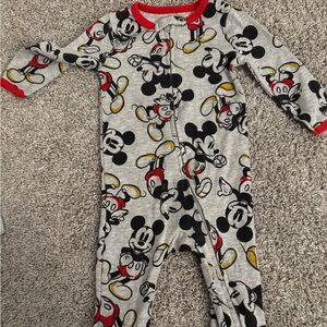 Disney baby Mickey Mouse 3 - 6M long sleeve onesie